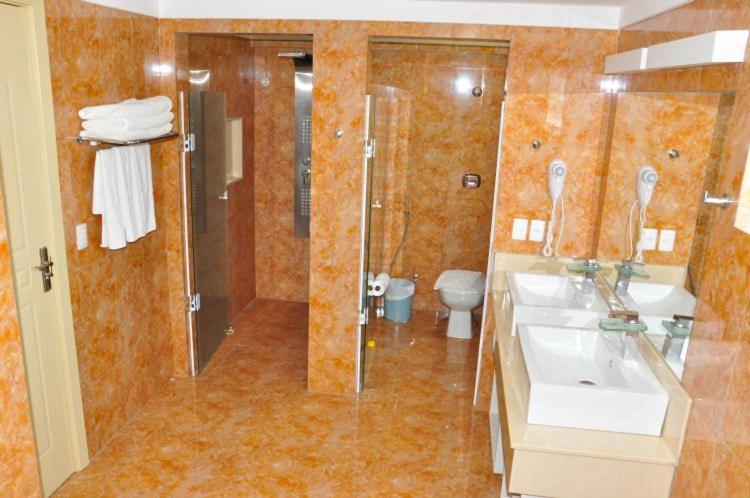 Thermas Diroma C Entrada Acqua Park Bloco C Caldas Novas